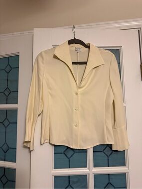 Armani Women's Cream Button-Front Collar shirt